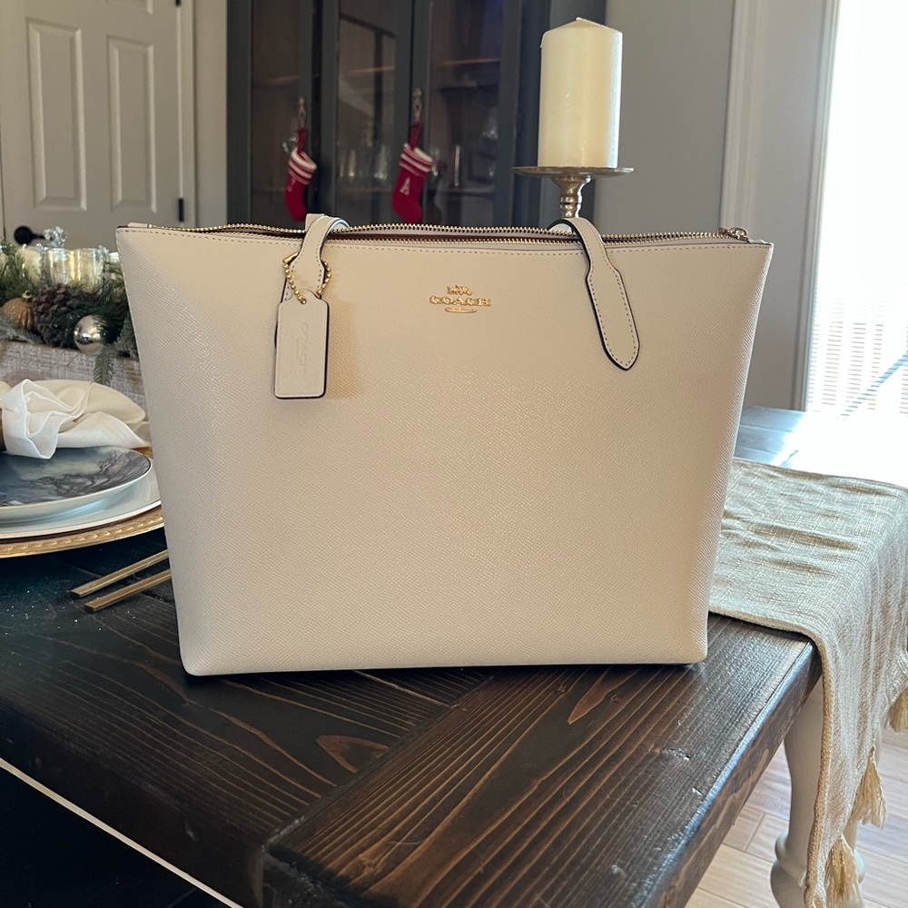 NWT Coach Zip Top Tote